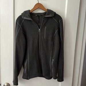 Women’s gray Kuhl full zip with zippered pockets! Large